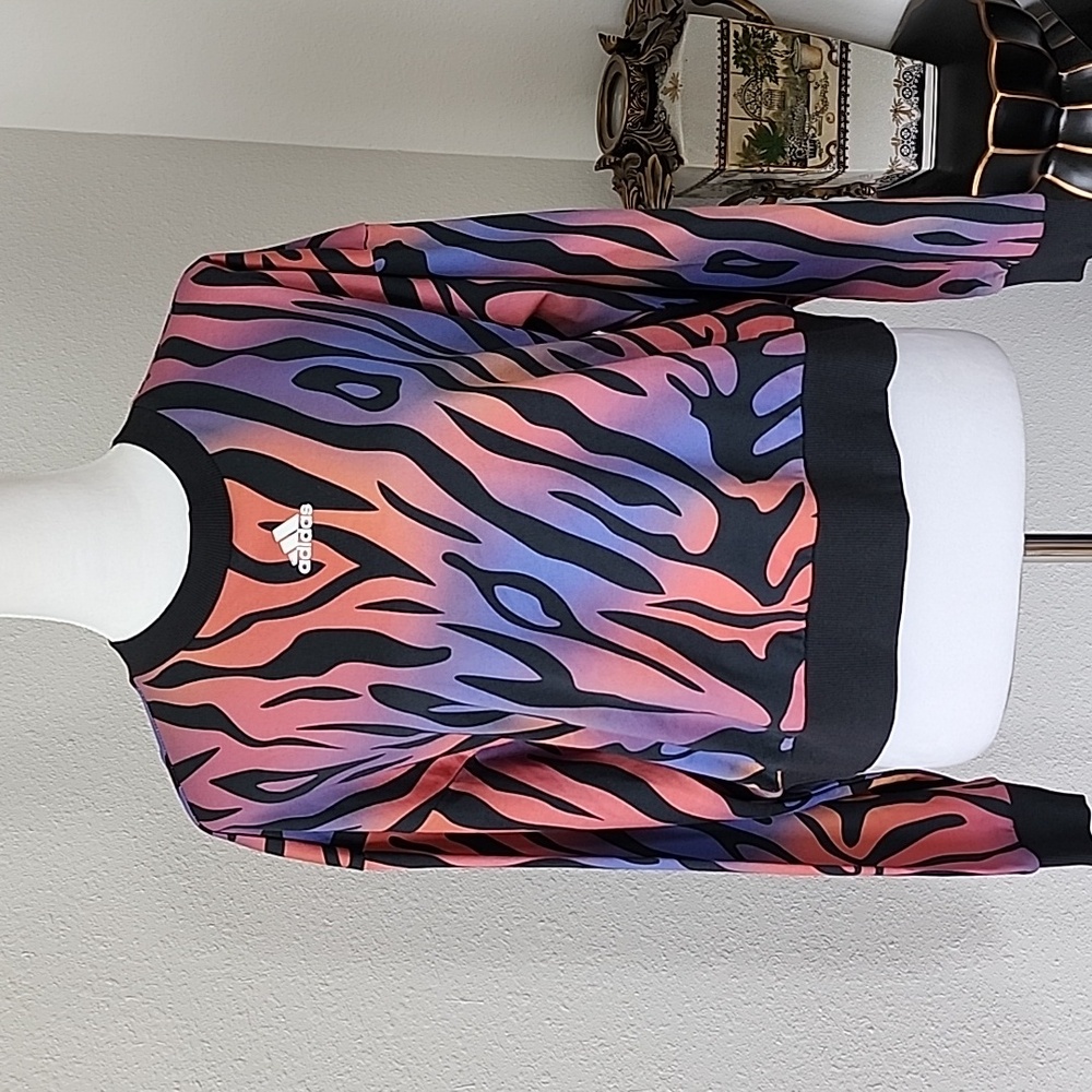 Adidas Women's Colorful Tiger Printed Loungewear Athletic Pullover